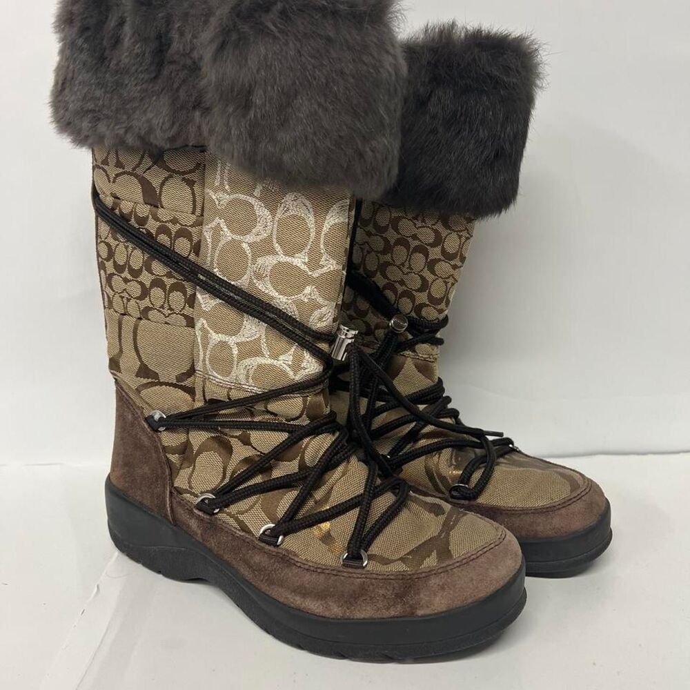 Coach Women's Brown and Tan Boots